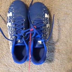 Softball cleats - size 3